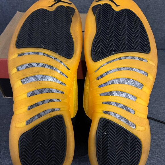 🔥Air Jordan 12 Retro University Gold / Black Size 10.5 Men |Clean🔥 - Picture 4 of 4